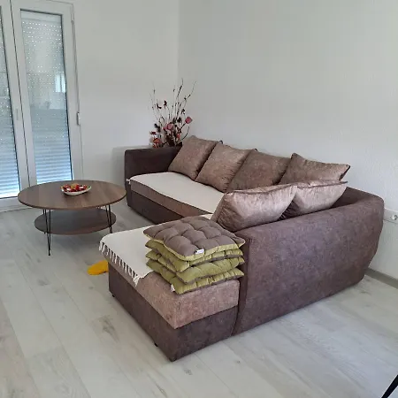 Knezevic Apartmán *