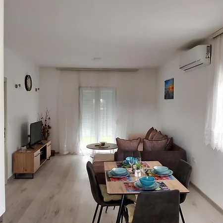 Knezevic Apartment